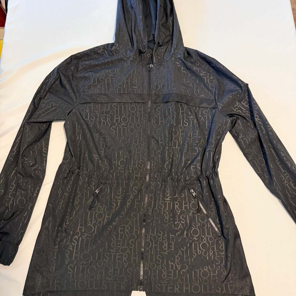 Hollister Windbreaker Lightweight Rain Jacket Workout Trendy Travel